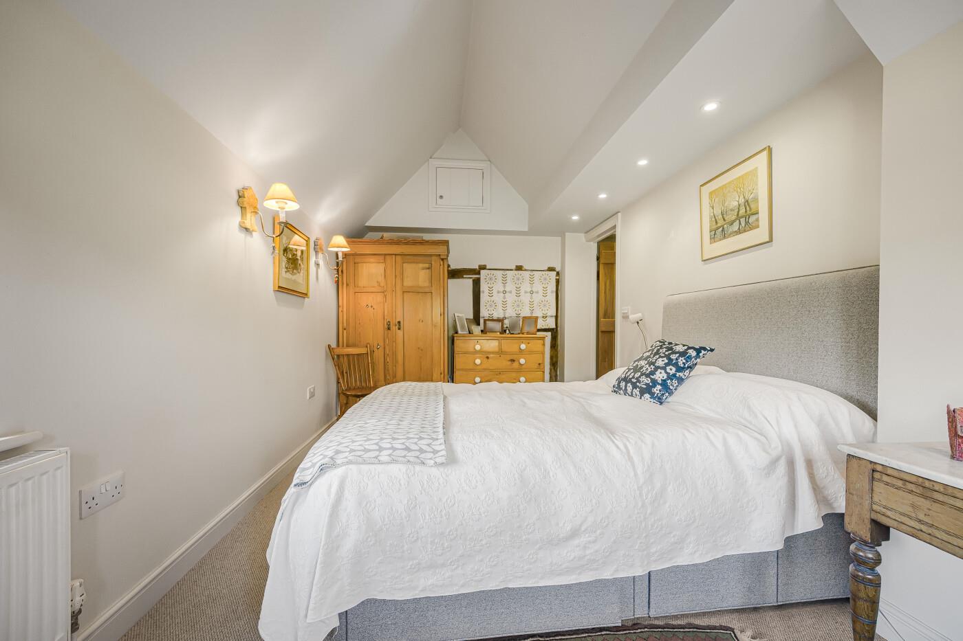 Skirmett, Henley-On-Thames